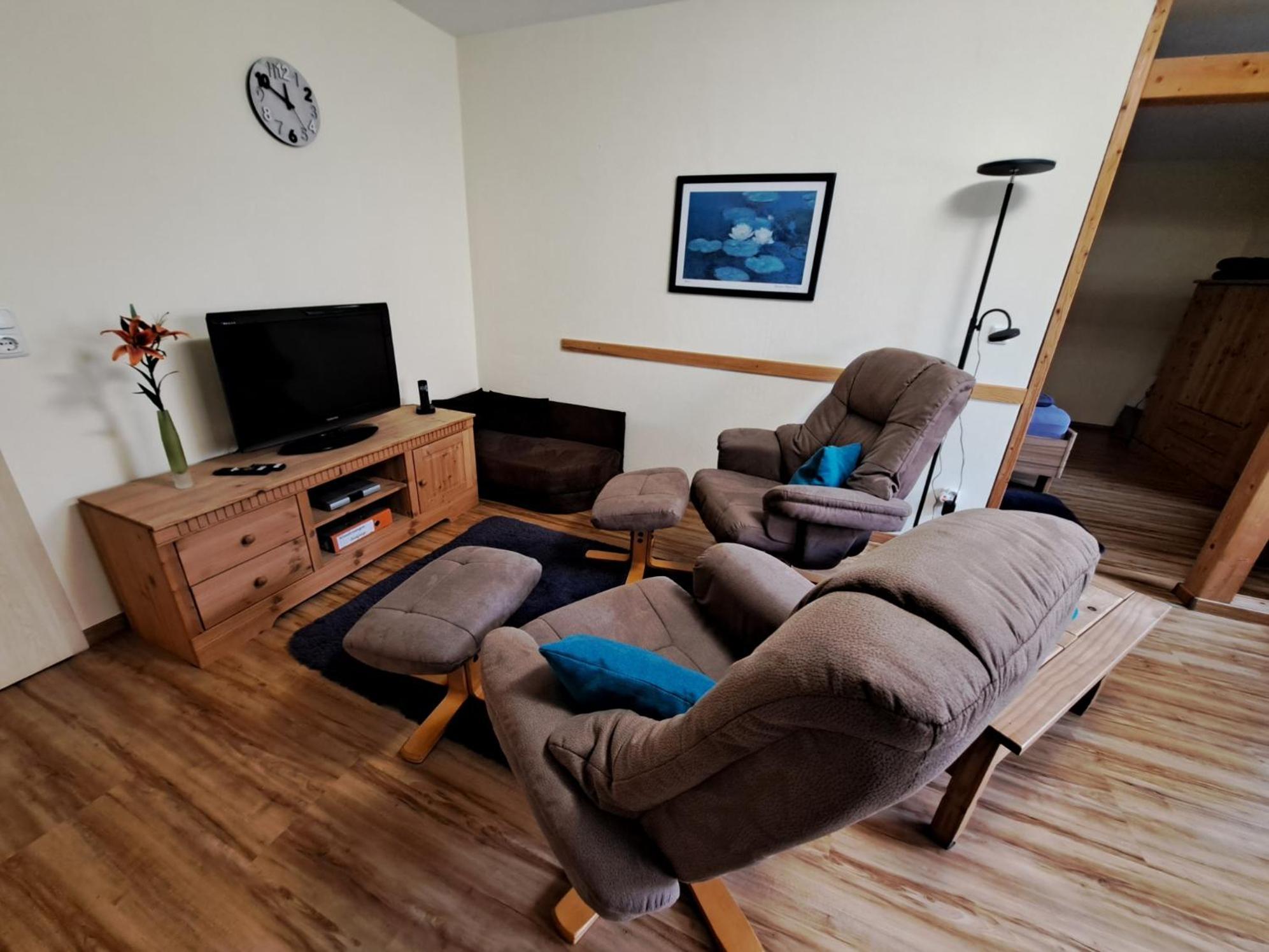 פוהנשטראוס Ferienwohnung Baer מראה חיצוני תמונה